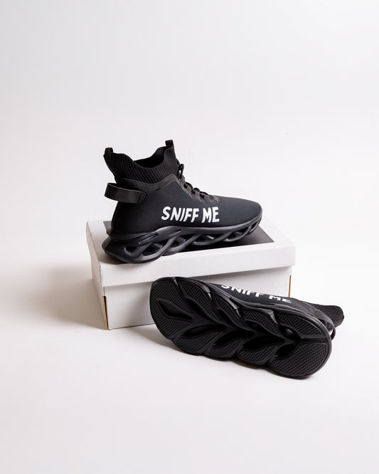 "Sniff me" text written on kinky shoes from LGGL