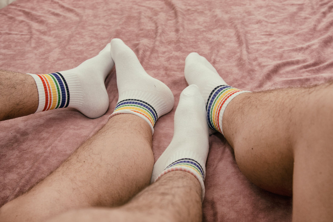 How To Worship Sweaty Feet Properly:Worship 101 for Footsubs, Footslaves, Lickers, Sniffers & Everyone Else